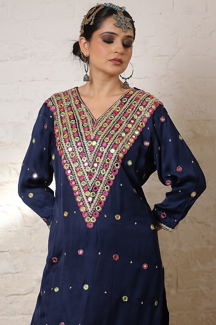 Midnight Blue Silk Mirror & Beads Embroidered Kurta Set by Sheeshakari at Pernia's Pop Up Shop