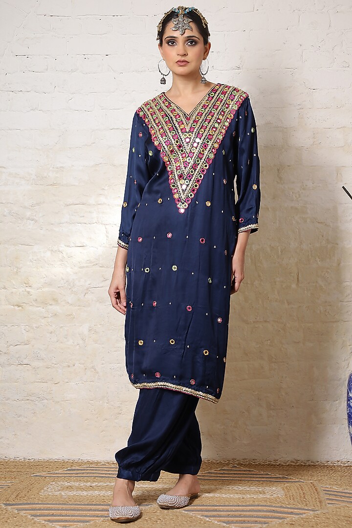 Midnight Blue Silk Mirror & Beads Embroidered Kurta Set by Sheeshakari at Pernia's Pop Up Shop