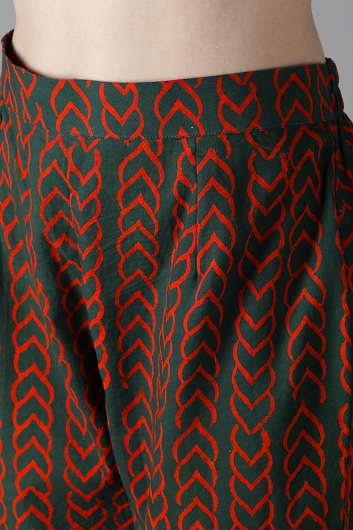 Green Silk Aari Handwork Kurta Set by Sheeshakari at Pernia's Pop Up Shop