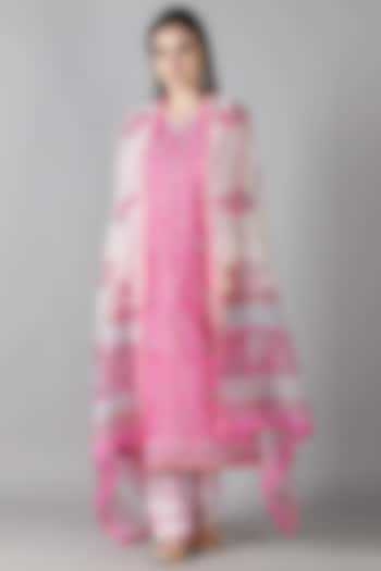 Pink Silk Resham Hand Work Kurta Set by Sheeshakari at Pernia's Pop Up Shop