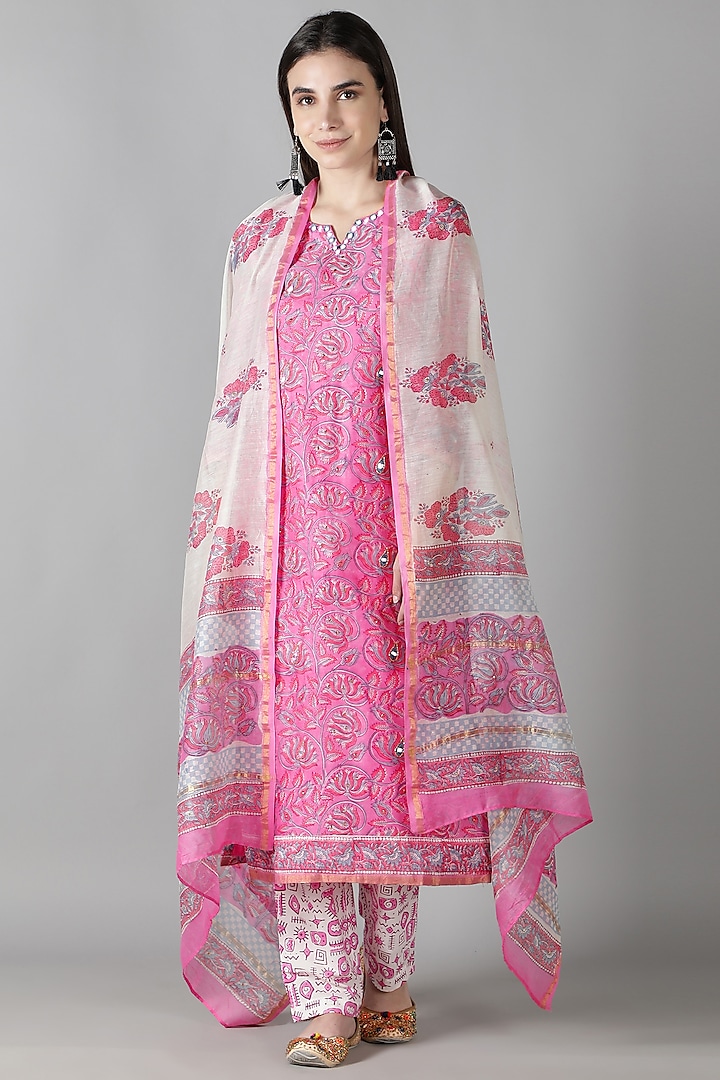 Pink Silk Resham Hand Work Kurta Set by Sheeshakari at Pernia's Pop Up Shop