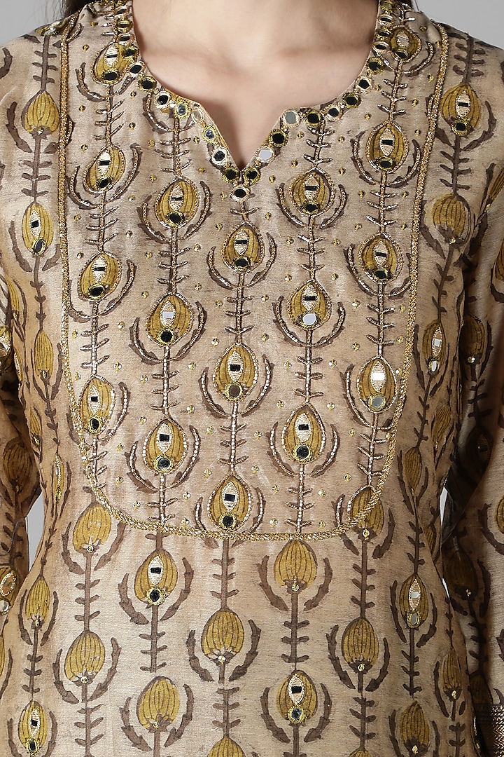 Brown Silk Resham Handwork Kurta Set by Sheeshakari at Pernia's Pop Up Shop