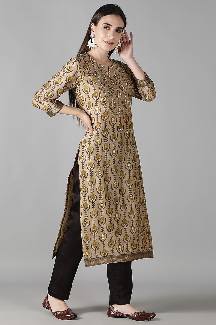 Brown Silk Resham Handwork Kurta Set by Sheeshakari at Pernia's Pop Up Shop
