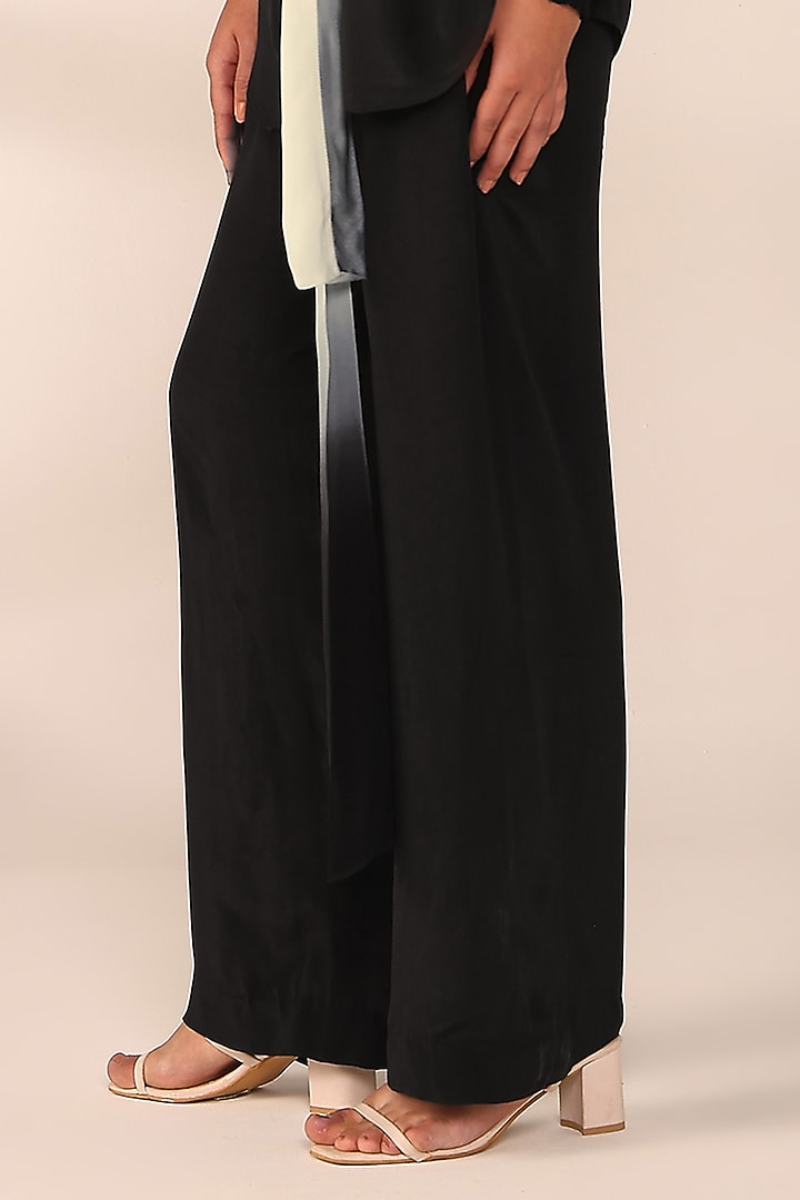 Charcoal Black Italian Crepe Hand Embroidered Co-Ord Set by Sakshi Khetterpal at Pernia's Pop Up Shop