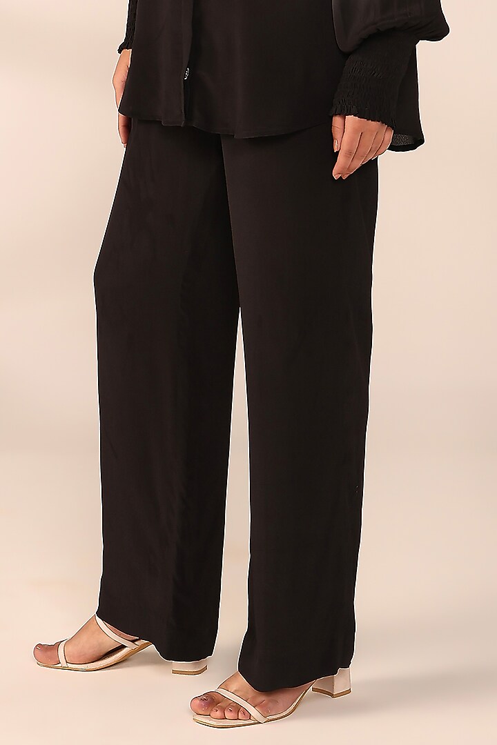 Charcoal Black Ombre Italian Crepe Hand Embroidered Co-Ord Set by Sakshi Khetterpal at Pernia's Pop Up Shop