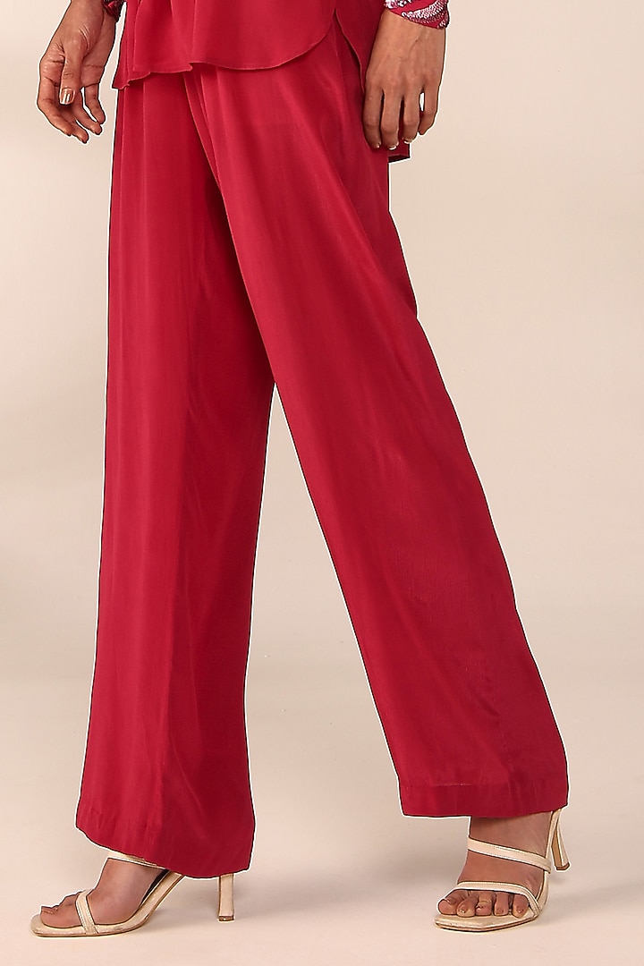 Crimson Red Italian Crepe Hand Embroidered Co-Ord Set by Sakshi Khetterpal at Pernia's Pop Up Shop
