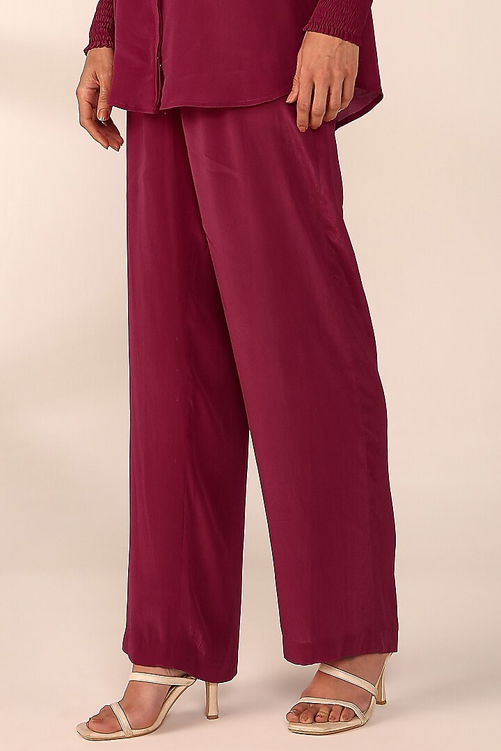 Crimson Red Ombre Crepe Hand Embroidered Co-Ord Set by Sakshi Khetterpal at Pernia's Pop Up Shop