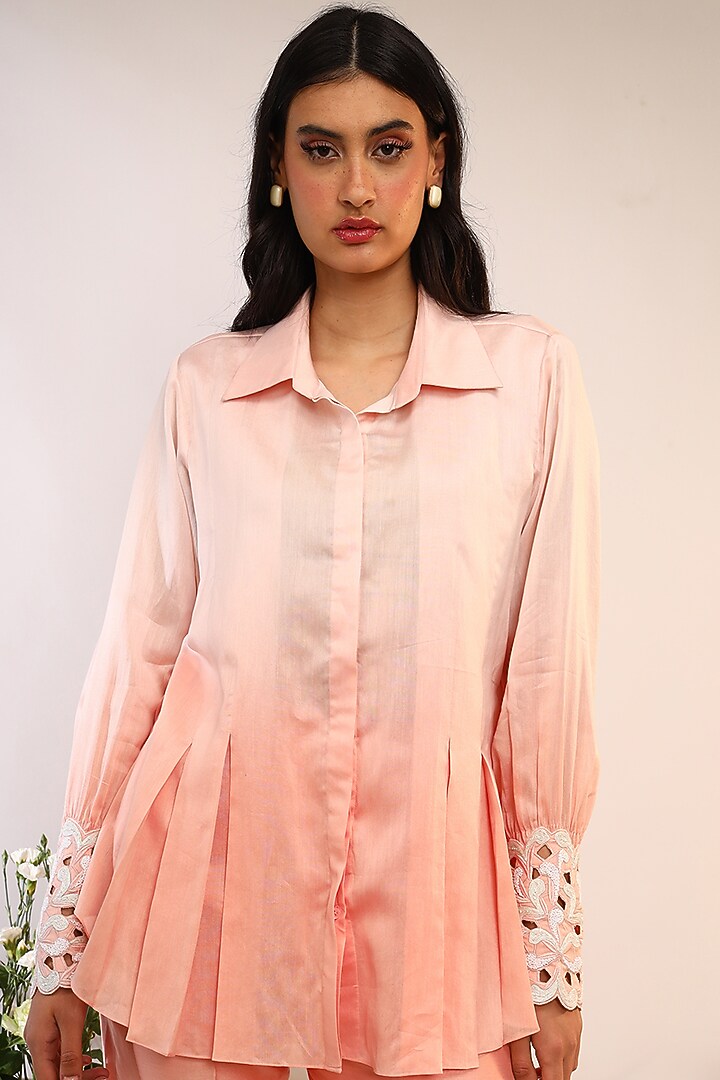 Peach Fuzz Chanderi Silk Hand & Machine Embroidered Co-Ord Set by Sakshi Khetterpal at Pernia's Pop Up Shop