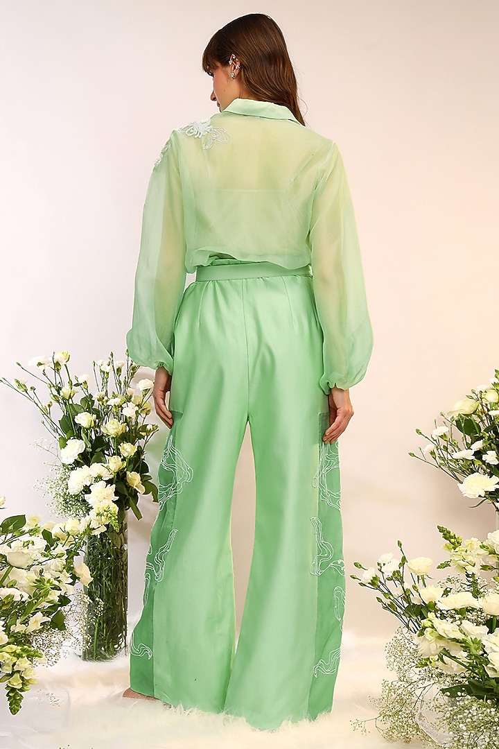 Kiwi Green Organza Hand & Machine Embroidered Co-Ord Set by Sakshi Khetterpal at Pernia's Pop Up Shop
