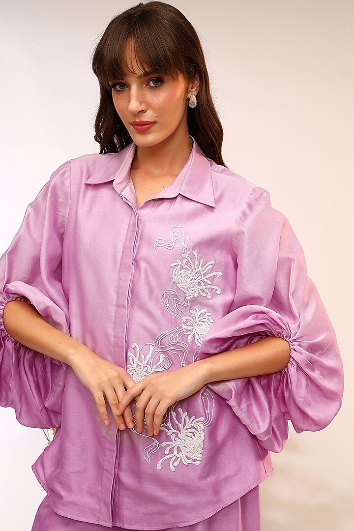Berry Purple Chanderi Silk Hand & Machine Embroidered Co-Ord Set by Sakshi Khetterpal at Pernia's Pop Up Shop
