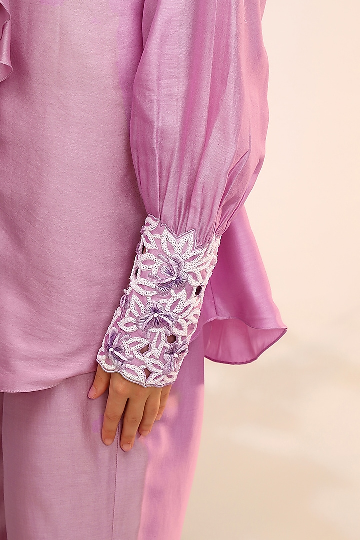 Berry Purple Chanderi Silk Hand & Machine Embroidered Co-Ord Set by Sakshi Khetterpal at Pernia's Pop Up Shop