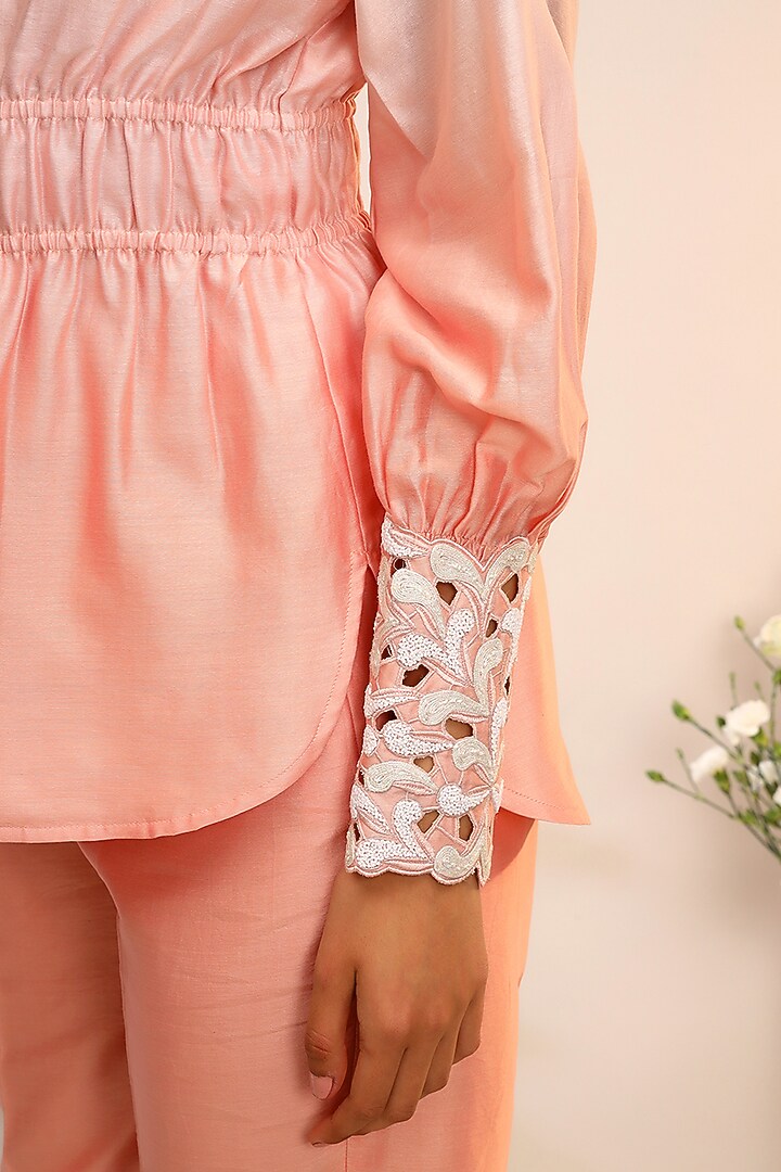 Peach Fuzz Chanderi Silk Hand & Machine Embroidered Co-Ord Set by Sakshi Khetterpal at Pernia's Pop Up Shop