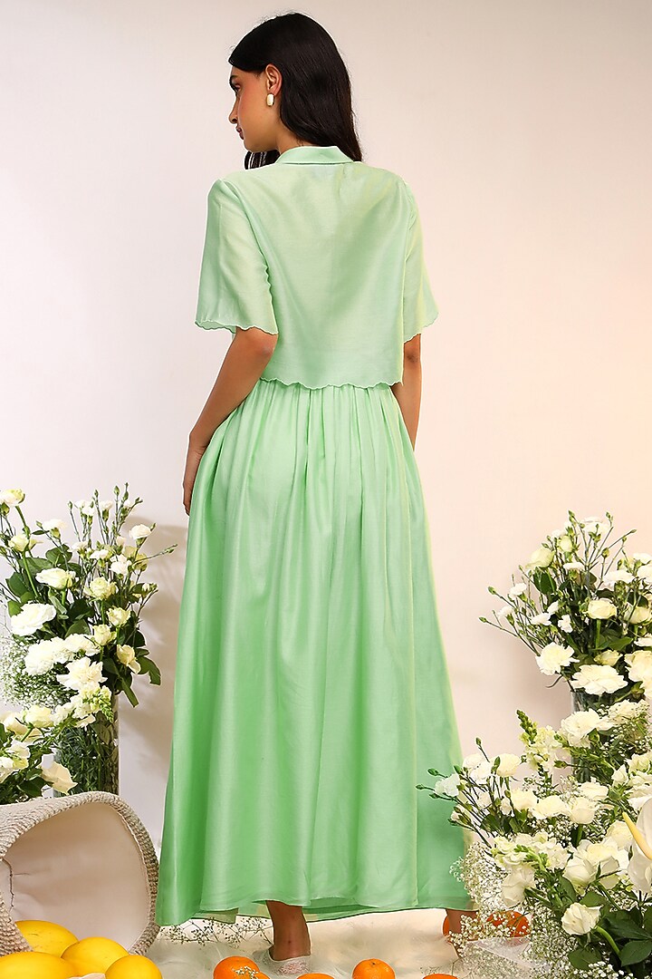Kiwi Green Chanderi Silk Gathered Skirt Set by Sakshi Khetterpal at Pernia's Pop Up Shop