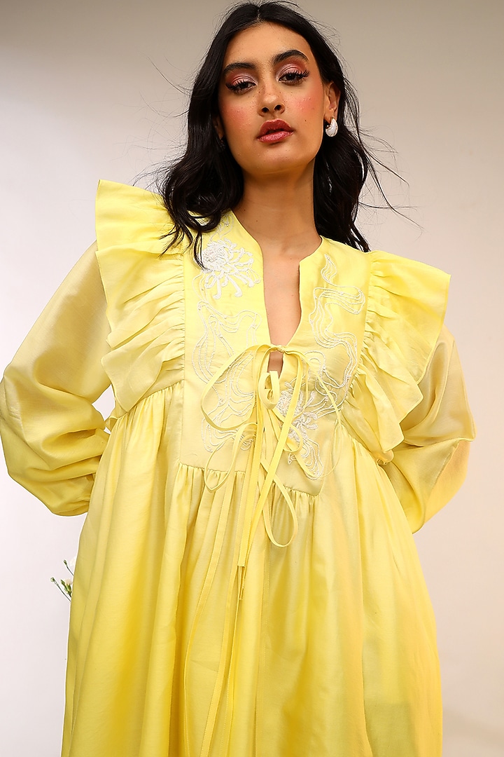 Citrus Yellow Chanderi Silk Hand & Machine Embroidered Mini Vacation Dress by Sakshi Khetterpal at Pernia's Pop Up Shop