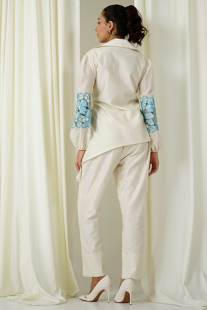 Ivory & Teal Blue Chanderi Embroidered Co-Ord Set by Sakshi Khetterpal at Pernia's Pop Up Shop