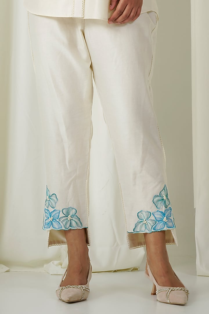 Ivory & Teal Blue Chanderi Embroidered Co-Ord Set by Sakshi Khetterpal at Pernia's Pop Up Shop