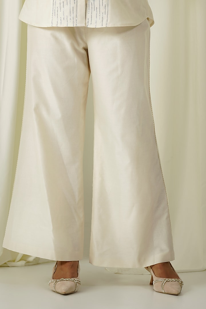 Ivory & Teal Blue Chanderi Embroidered Co-Ord Set by Sakshi Khetterpal at Pernia's Pop Up Shop