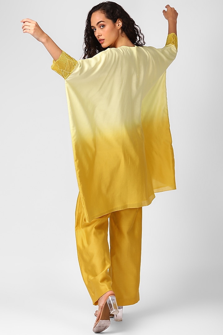Sunshine Chanderi Embroidered Kaftan Set by Sakshi Khetterpal at Pernia's Pop Up Shop