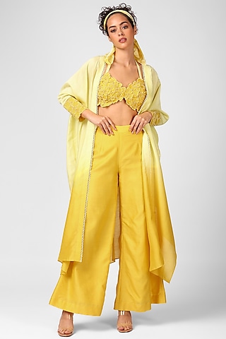 Sunshine Embroidered Cape Set by Sakshi Khetterpal