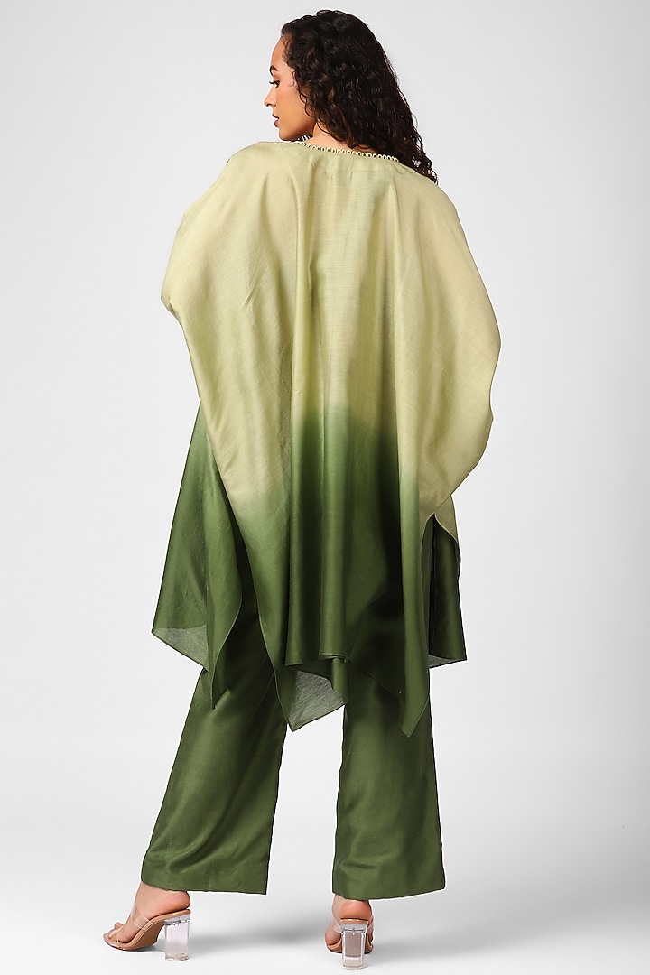 Olive Night Embroidered Cape Set by Sakshi Khetterpal at Pernia's Pop Up Shop