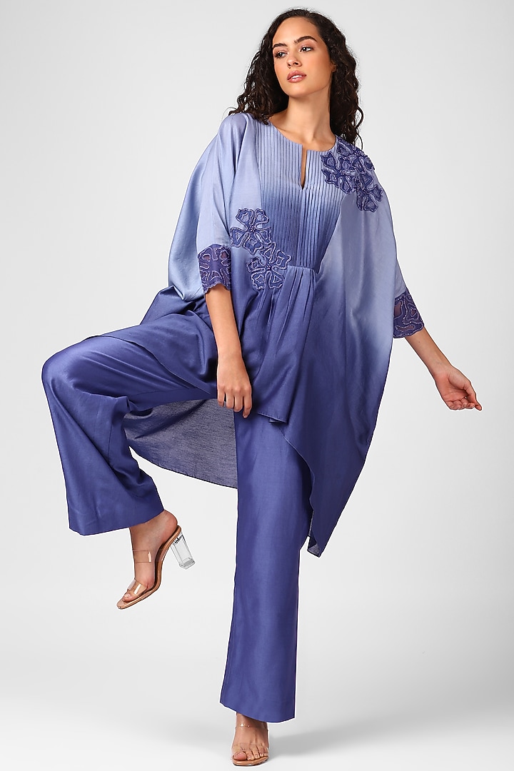 Very Peri Silk Embroidered Kaftan Set by Sakshi Khetterpal at Pernia's Pop Up Shop