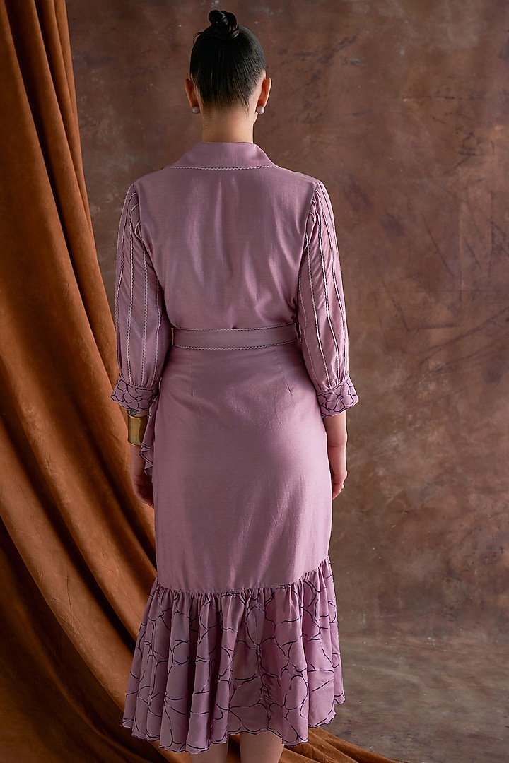 Smokey Grape Chanderi Asymmetric High-Waisted Skirt Set by Sakshi Khetterpal at Pernia's Pop Up Shop