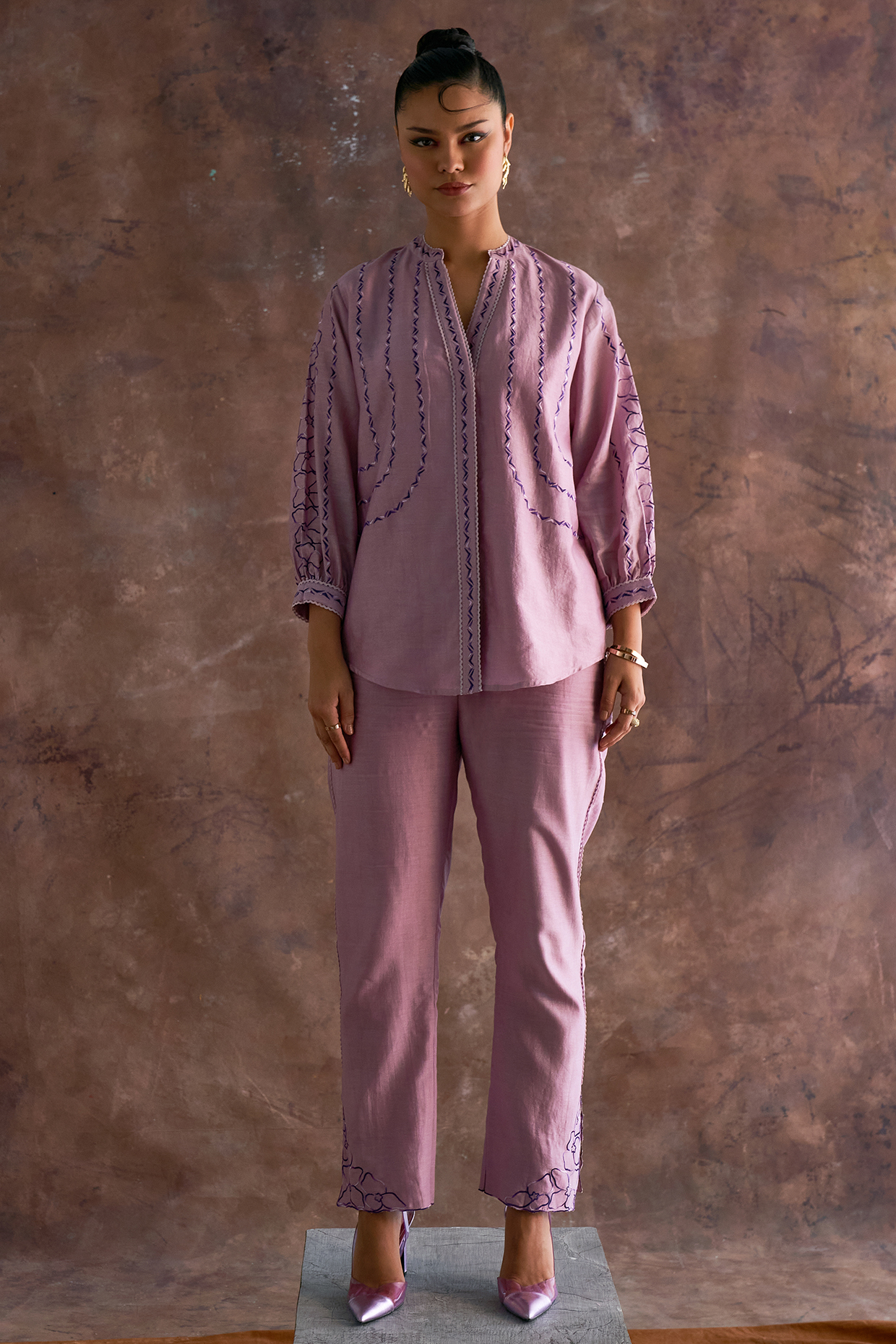 Smokey Grape Chanderi Embroidered Co-Ord Set by Sakshi Khetterpal at Pernia's Pop Up Shop