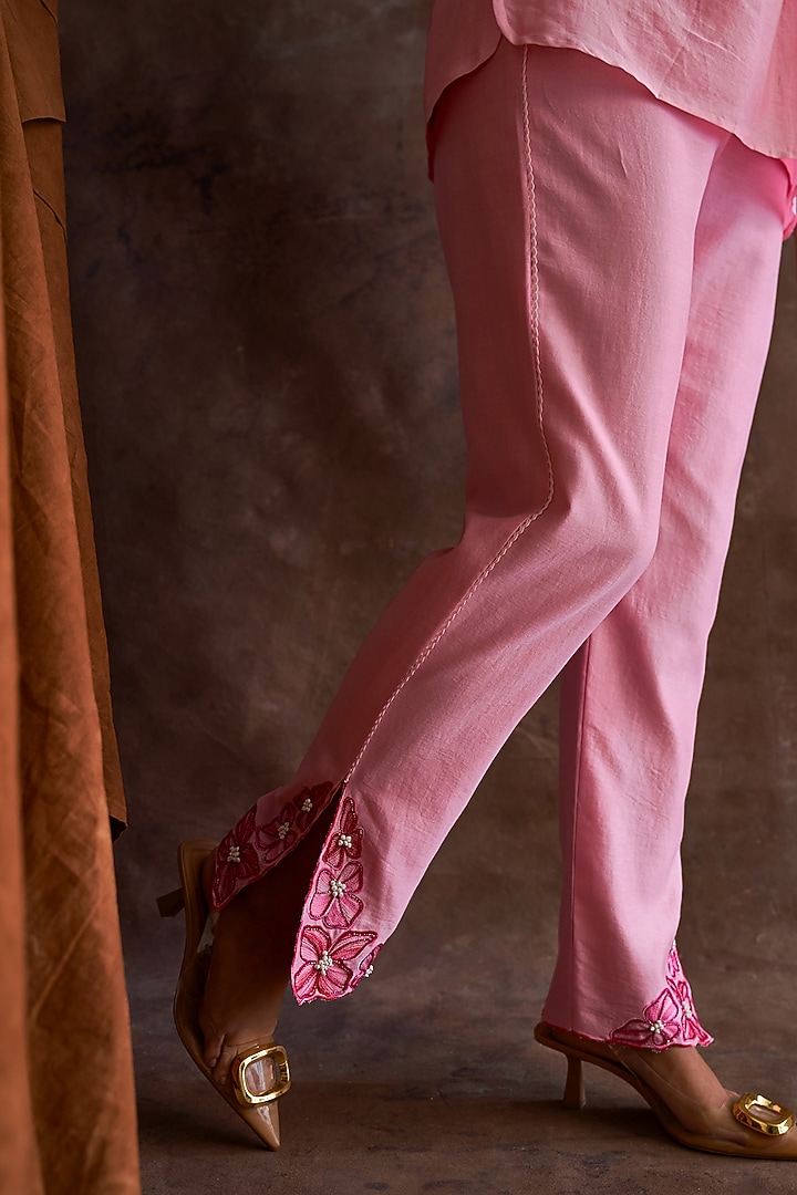Candy Pink Chanderi Embroidered Co-Ord Set by Sakshi Khetterpal at Pernia's Pop Up Shop