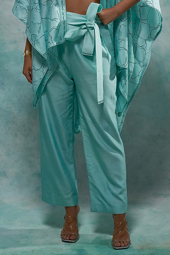 Aqua Ice Blue Chanderi Embroidered Cape Set by Sakshi Khetterpal at Pernia's Pop Up Shop