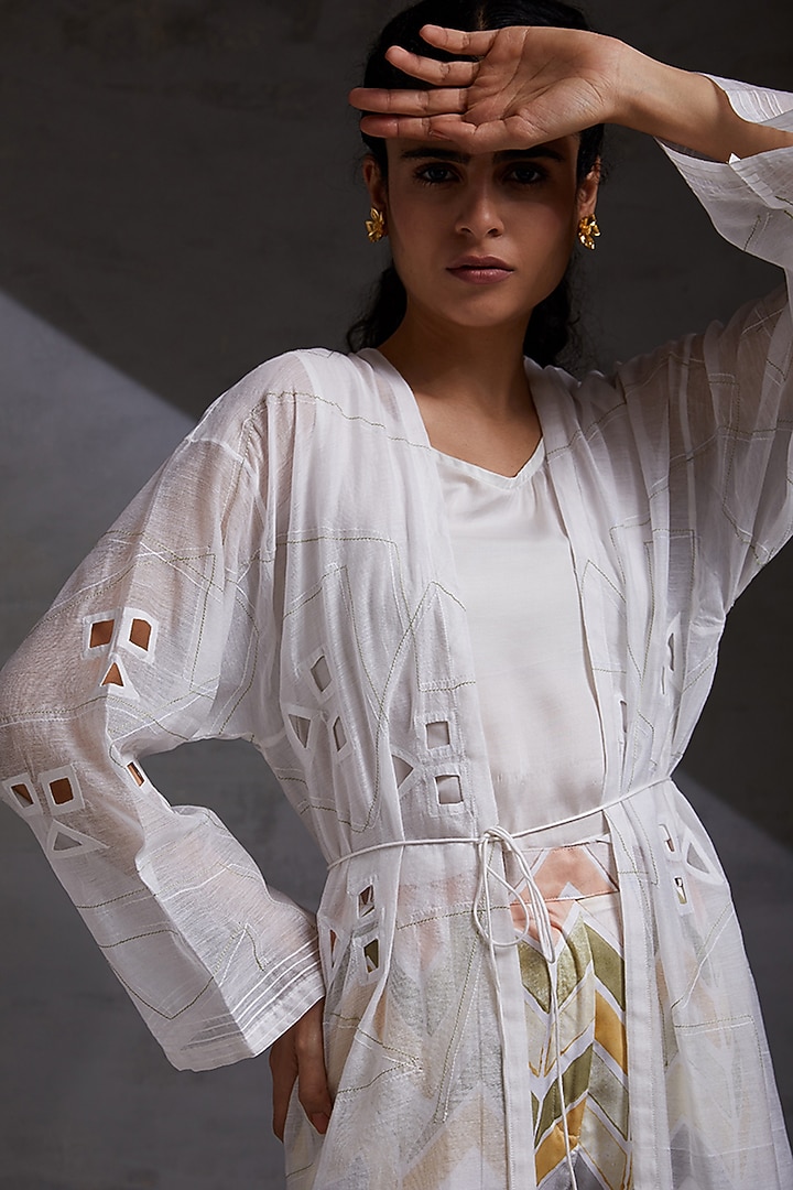 White Hand Embroidered Oversized Jacket Set by Shikha Malik at Pernia's Pop Up Shop
