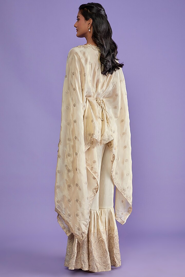 White & Gold Tissue Embroidered Cape Set by Sk'n at Pernia's Pop Up Shop