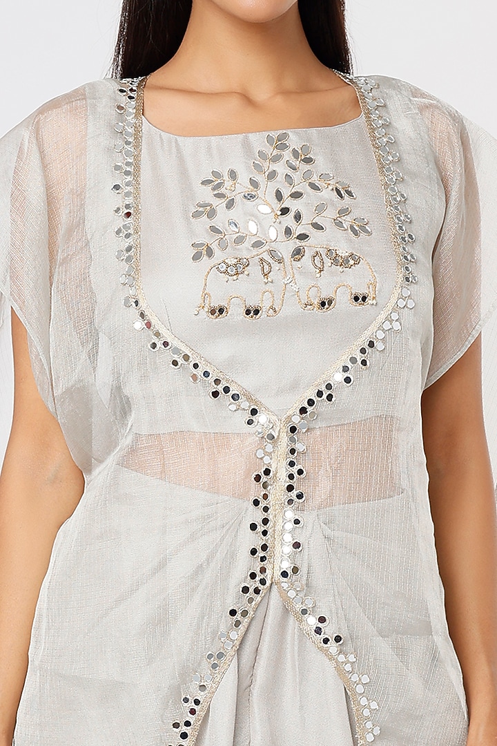 Silver Embroidered Cape Set by Sk'n at Pernia's Pop Up Shop