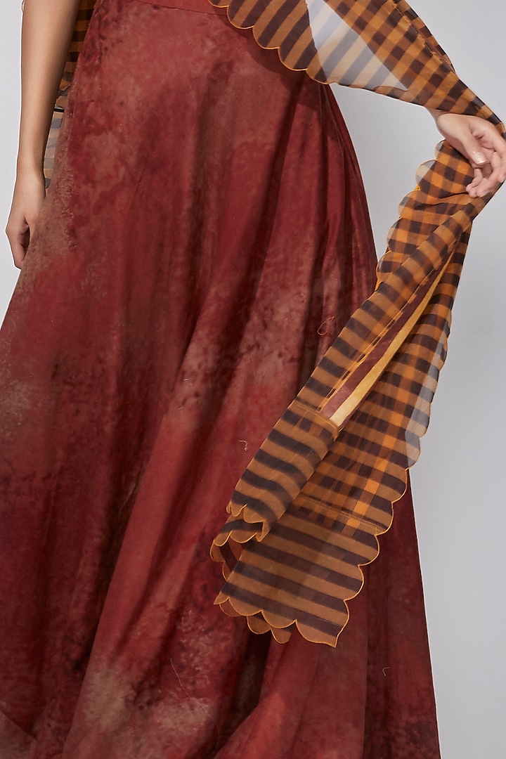 Mustard & Black Striped Dupatta by Saaksha & Kinni at Pernia's Pop Up Shop