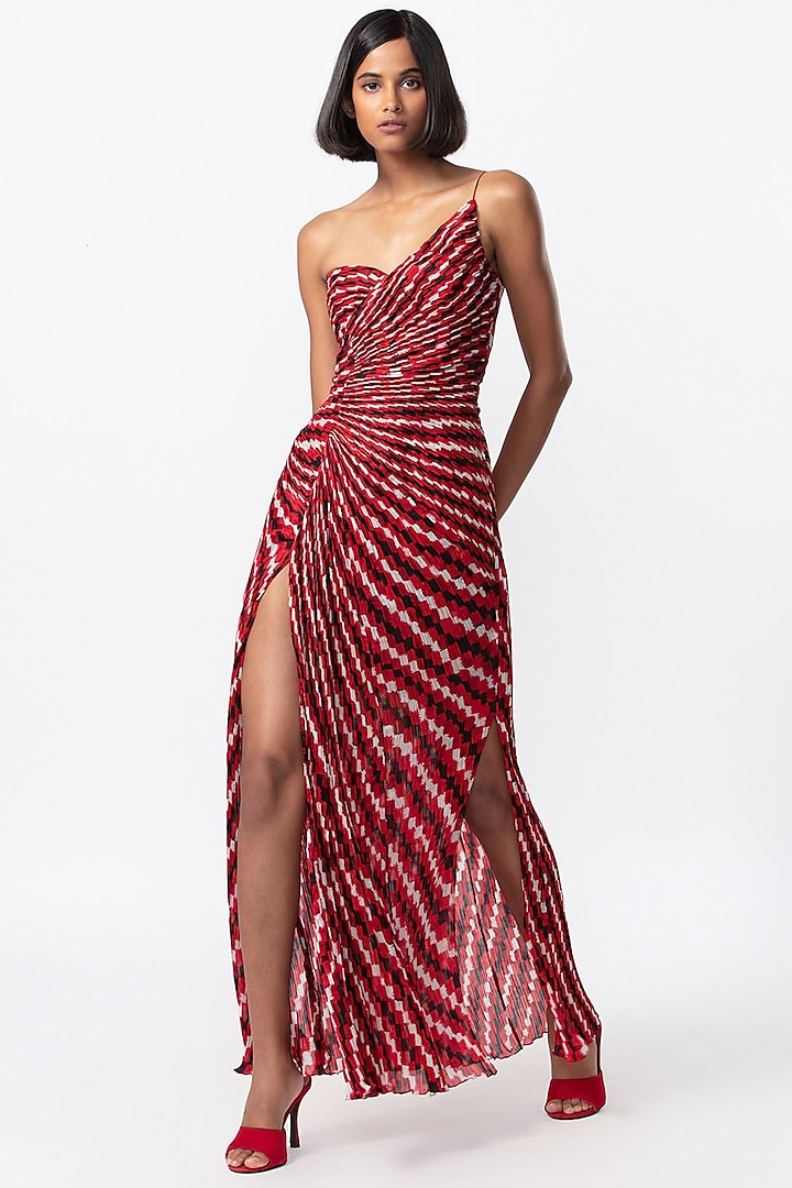 Red Chiffon Abstract Printed Gown by Saaksha & Kinni