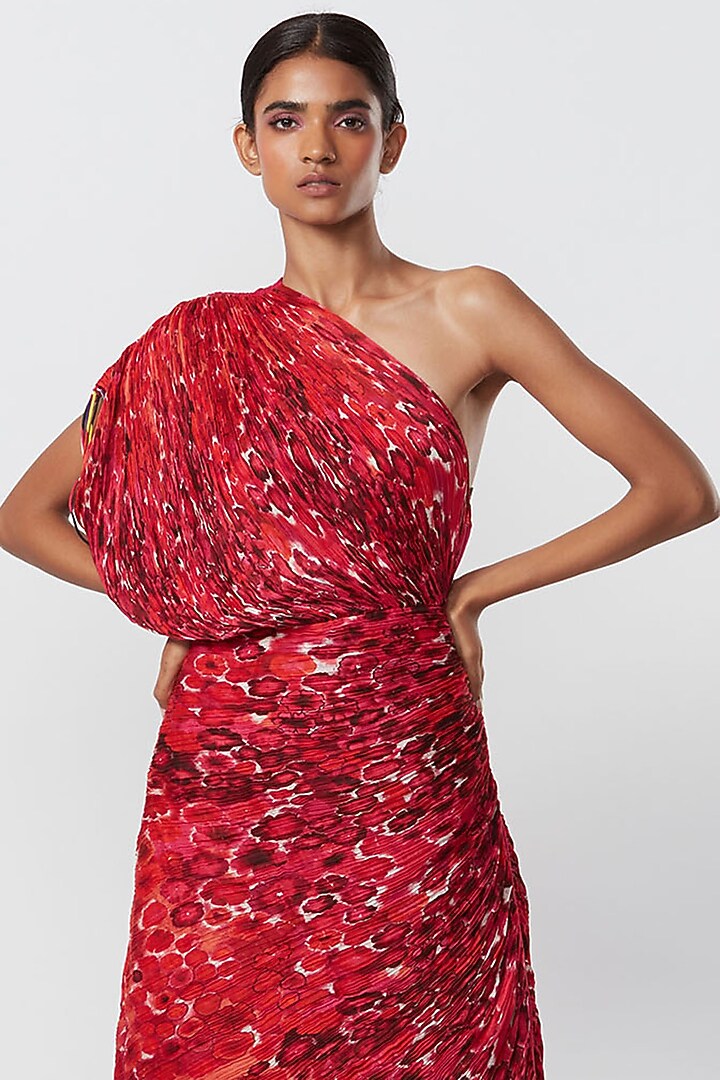 Red & Pink Cotton Silk Floral Printed Saree Vacation Dress by Saaksha & Kinni at Pernia's Pop Up Shop