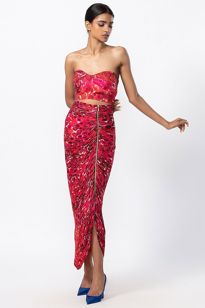 Red & Pink Chiffon Floral Printed Strapless Bustier by Saaksha & Kinni at Pernia's Pop Up Shop