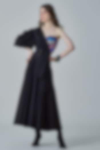 Black Poplin High-Waist Flared Skirt Set by Saaksha & Kinni at Pernia's Pop Up Shop