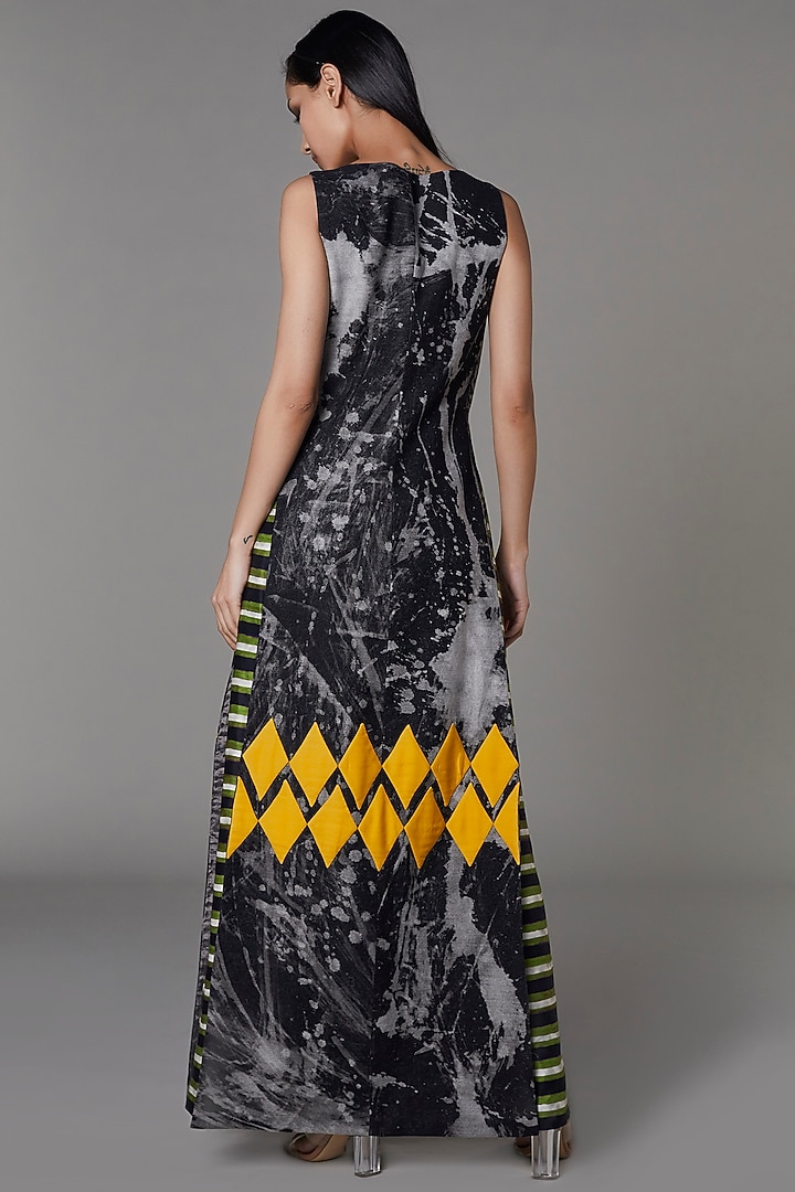 Grey & Yellow Printed Gilet Jacket Set by Saaksha & Kinni at Pernia's Pop Up Shop