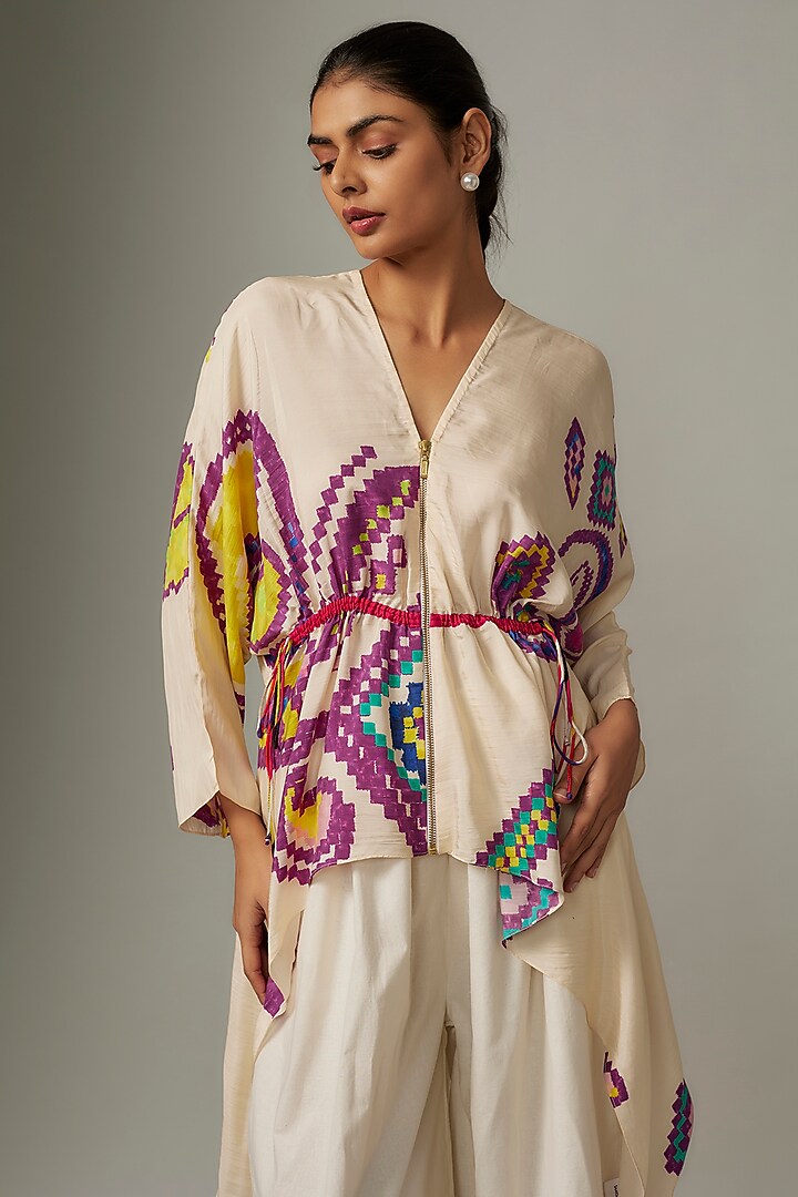 White Pure Silk Paisley Printed Kaftan Top by Saaksha & Kinni at Pernia's Pop Up Shop
