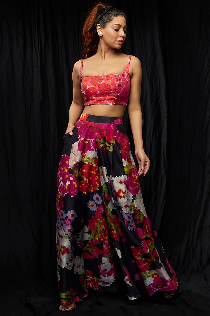 Pink Satin Floral Printed Bustier by Saaksha & Kinni at Pernia's Pop Up Shop