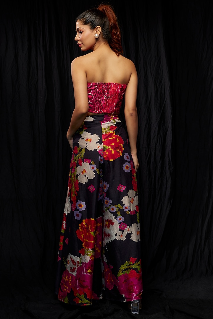 Pink Chiffon Floral Printed Bustier by Saaksha & Kinni at Pernia's Pop Up Shop