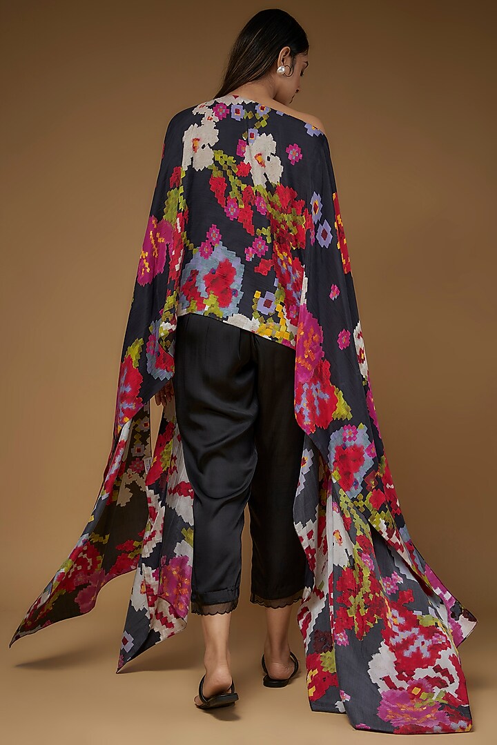 Black Pure Silk Floral Printed Cape by Saaksha & Kinni at Pernia's Pop Up Shop