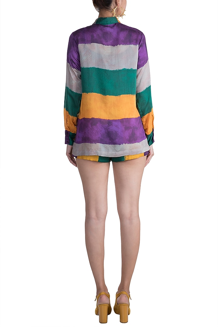 Emerald Green Printed Collared Shirt by Saaksha & Kinni at Pernia's Pop Up Shop