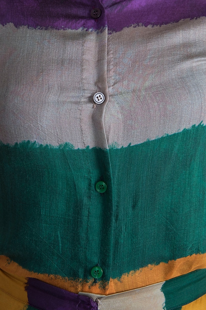 Emerald Green Printed Collared Shirt by Saaksha & Kinni at Pernia's Pop Up Shop