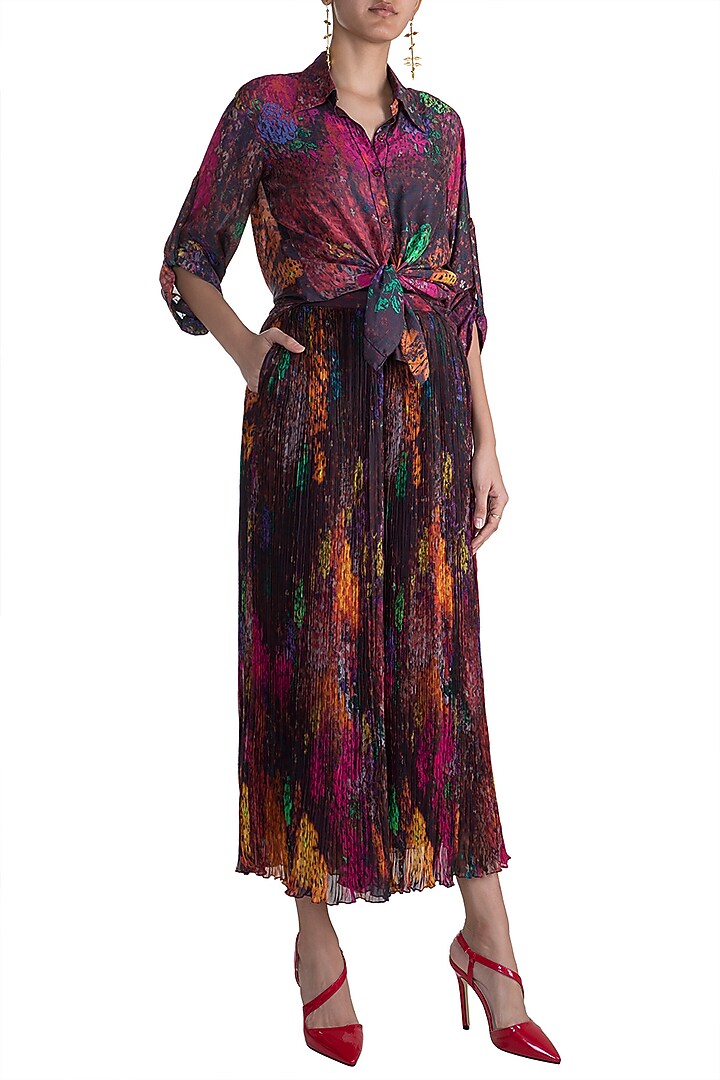 Fuchsia Digital Printed Palazzo Pants by Saaksha & Kinni at Pernia's Pop Up Shop