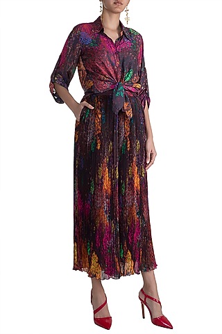 Fuchsia Digital Printed Palazzo Pants by Saaksha & Kinni