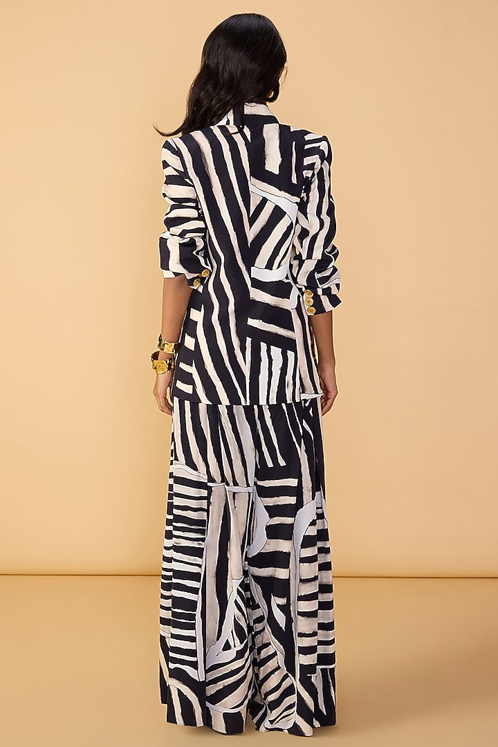 Black & White Crepe Abstract Stripe Printed Blazer Set by Saaksha & Kinni at Pernia's Pop Up Shop