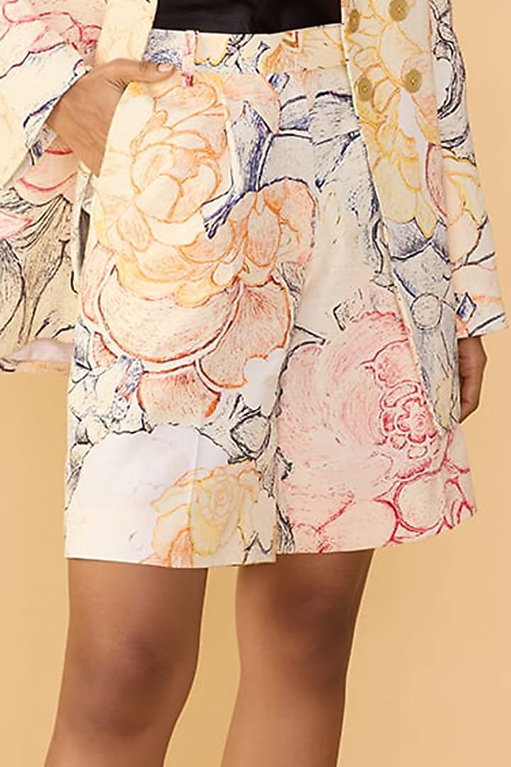 Multi-Colored Crepe Abstract Floral Printed Oversized Blazer Set by Saaksha & Kinni at Pernia's Pop Up Shop