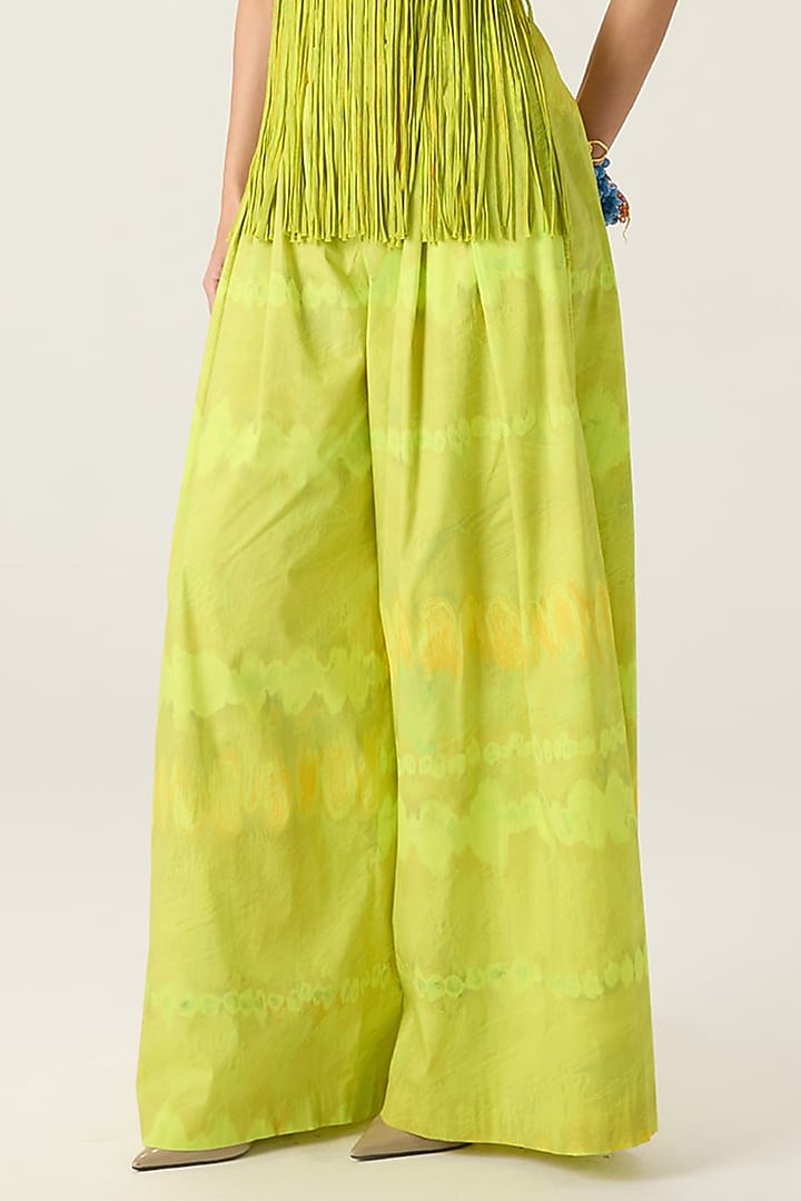 Lime Green Stretch Cotton Leheriya Printed Co-Ord Set by Saaksha & Kinni at Pernia's Pop Up Shop