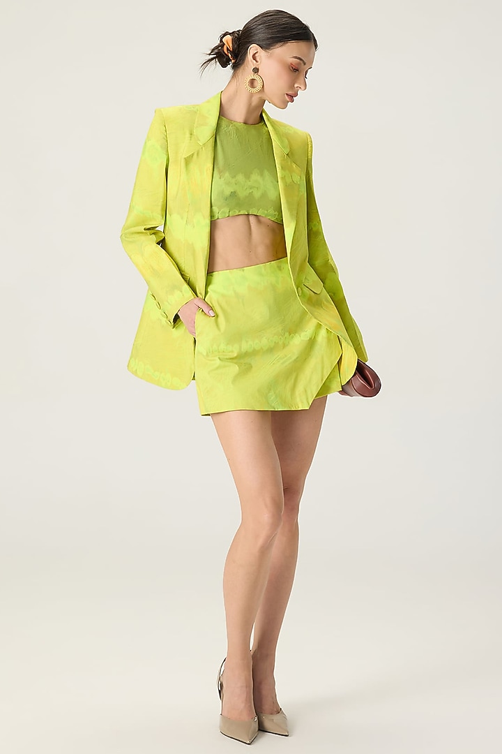 Lime Green Crepe Leheriya Printed Blazer Set by Saaksha & Kinni at Pernia's Pop Up Shop